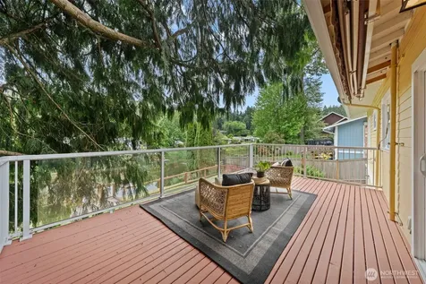 17502 113th Avenue NE Bothell WA 98011