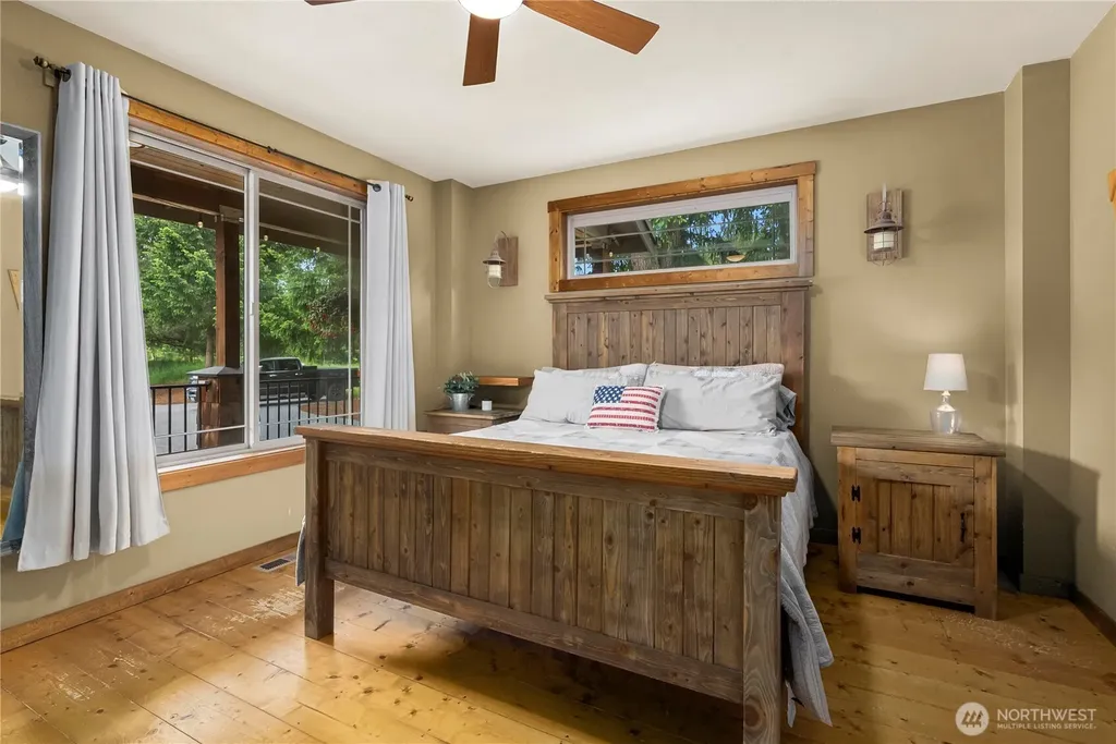 19205 212th Street E Orting WA 98360