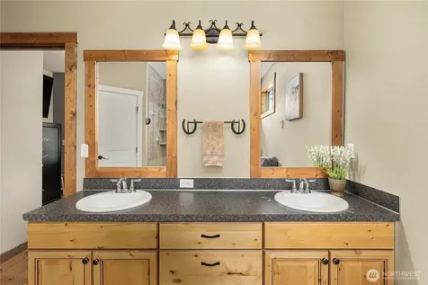 19205 212th Street E Orting WA 98360