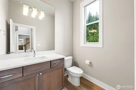 2483 NE 242nd Place Sammamish WA 98074