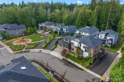2483 NE 242nd Place Sammamish WA 98074