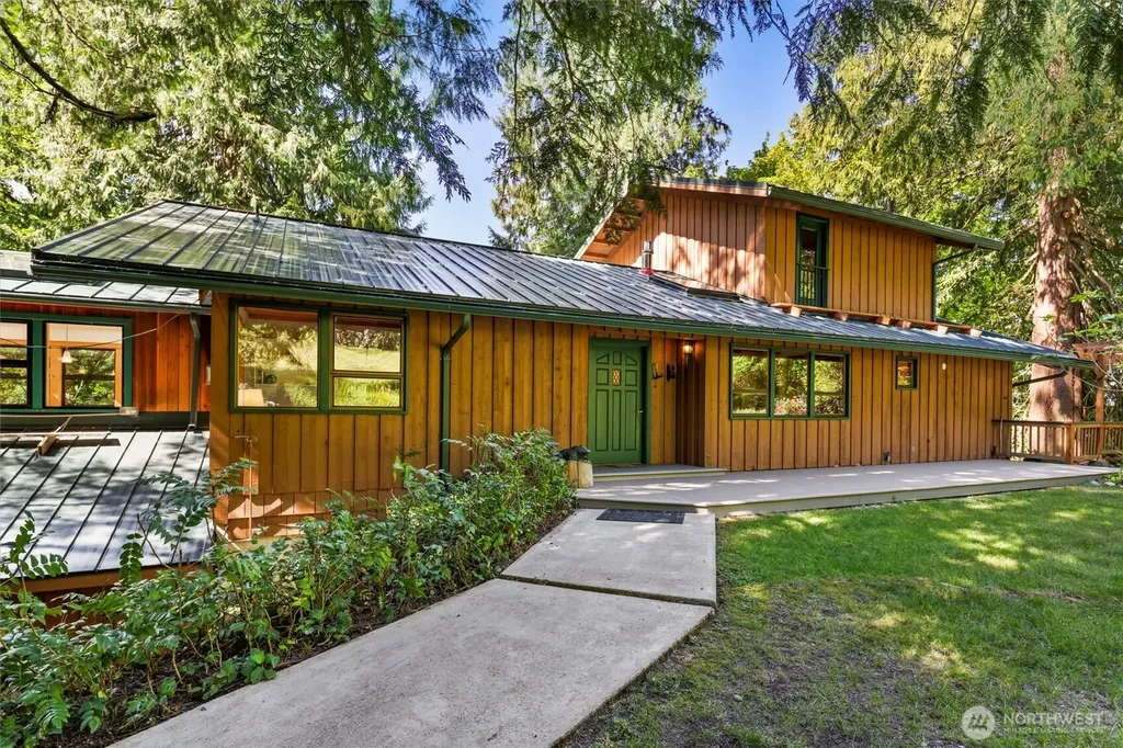 18503 SE 64th Way Issaquah WA 98027