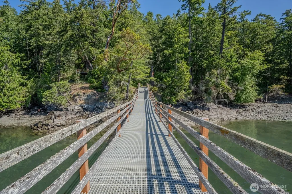 140 Judith Lane Orcas Island WA 98245