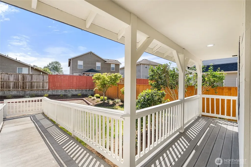 10702 59th Avenue NE Marysville WA 98270