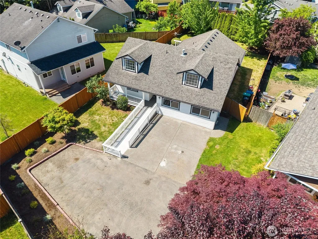 10702 59th Avenue NE Marysville WA 98270