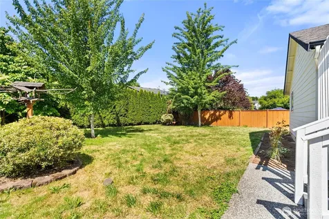 10702 59th Avenue NE Marysville WA 98270