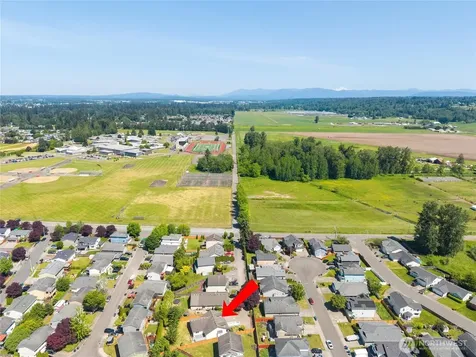 10702 59th Avenue NE Marysville WA 98270