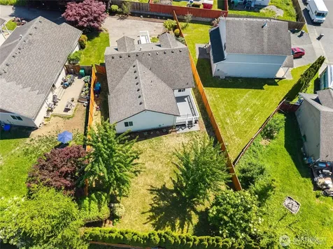 10702 59th Avenue NE Marysville WA 98270