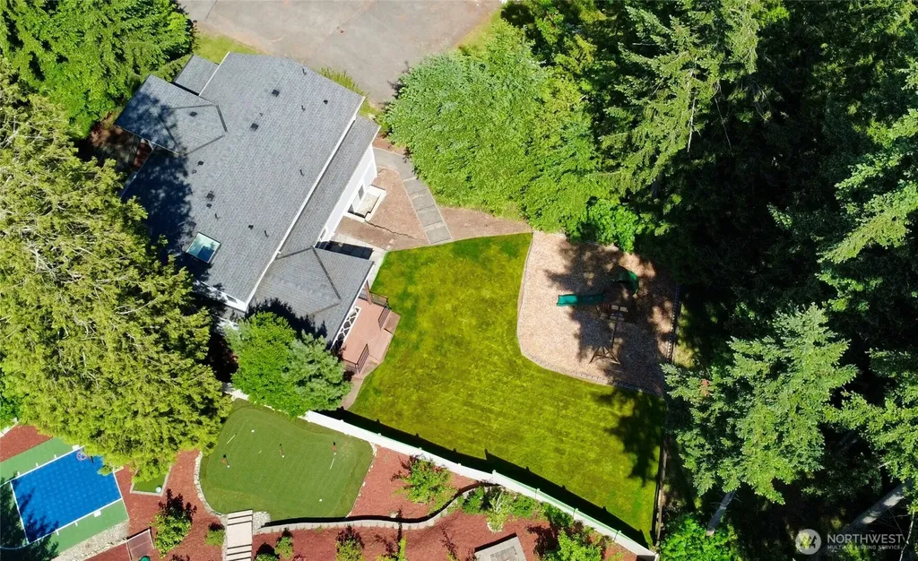 16003 SE 43rd Street Bellevue WA 98006
