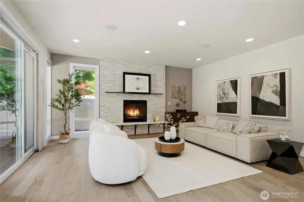 16003 SE 43rd Street Bellevue WA 98006