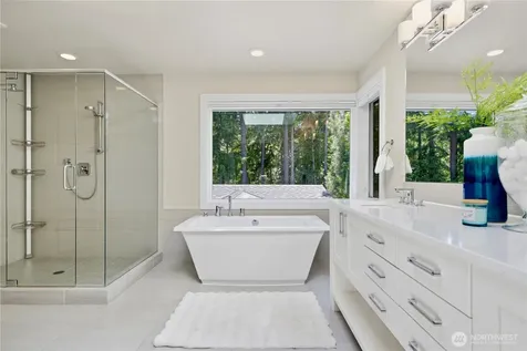 16003 SE 43rd Street Bellevue WA 98006
