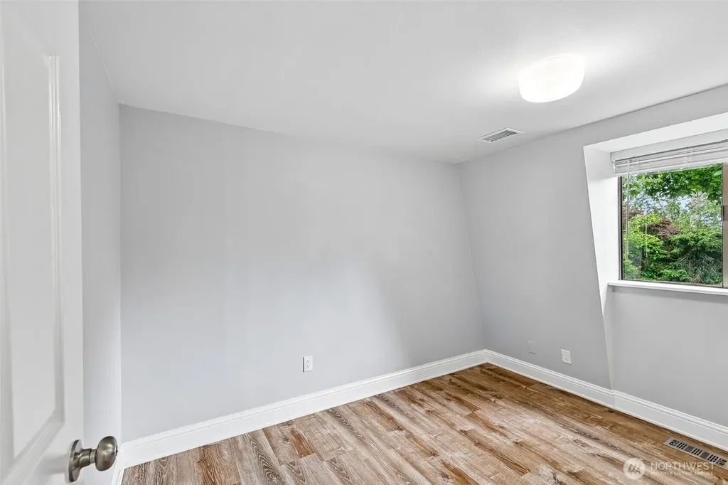 11807 SE 192nd Street Kent WA 98031