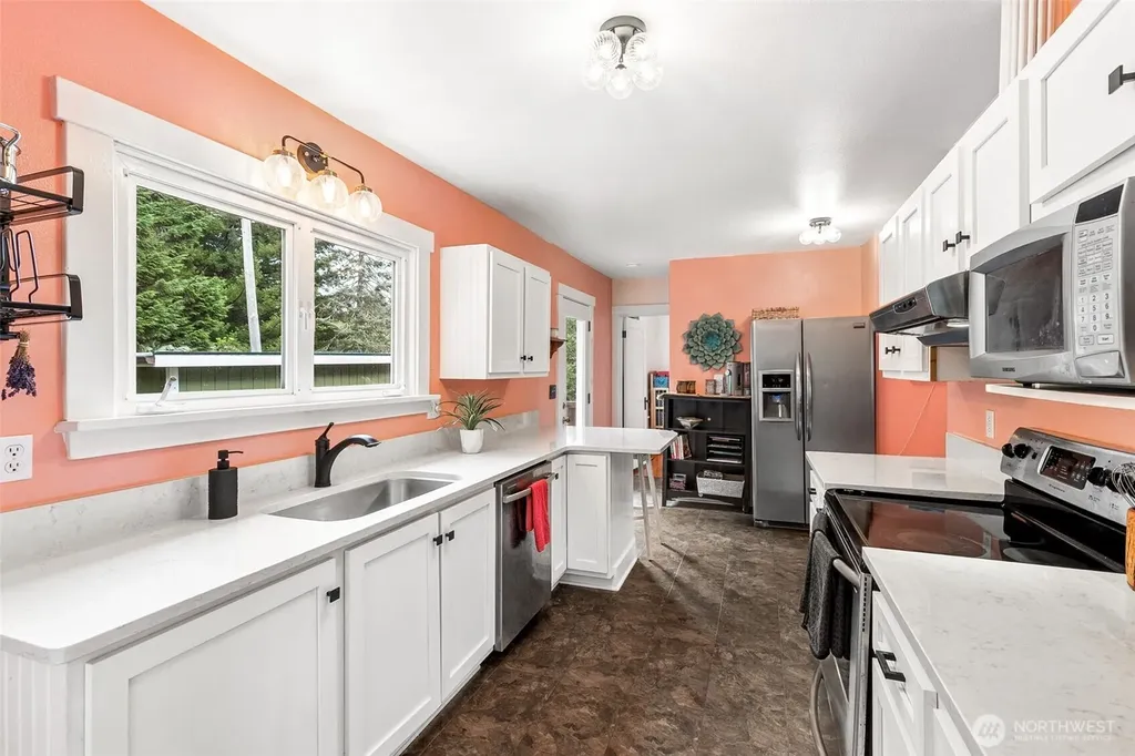 1022 Brawne Avenue NW Olympia WA 98502