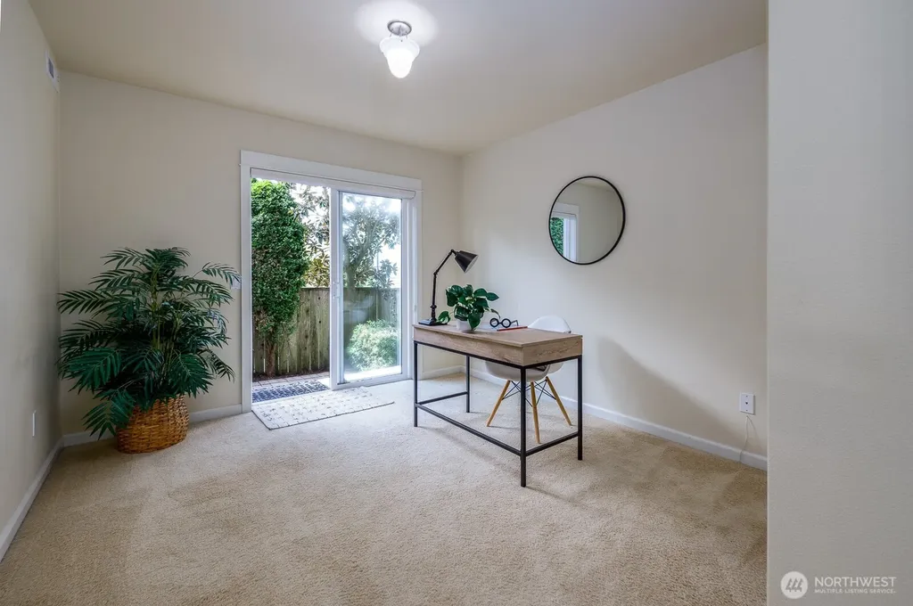 3030 31st Avenue W Seattle WA 98199