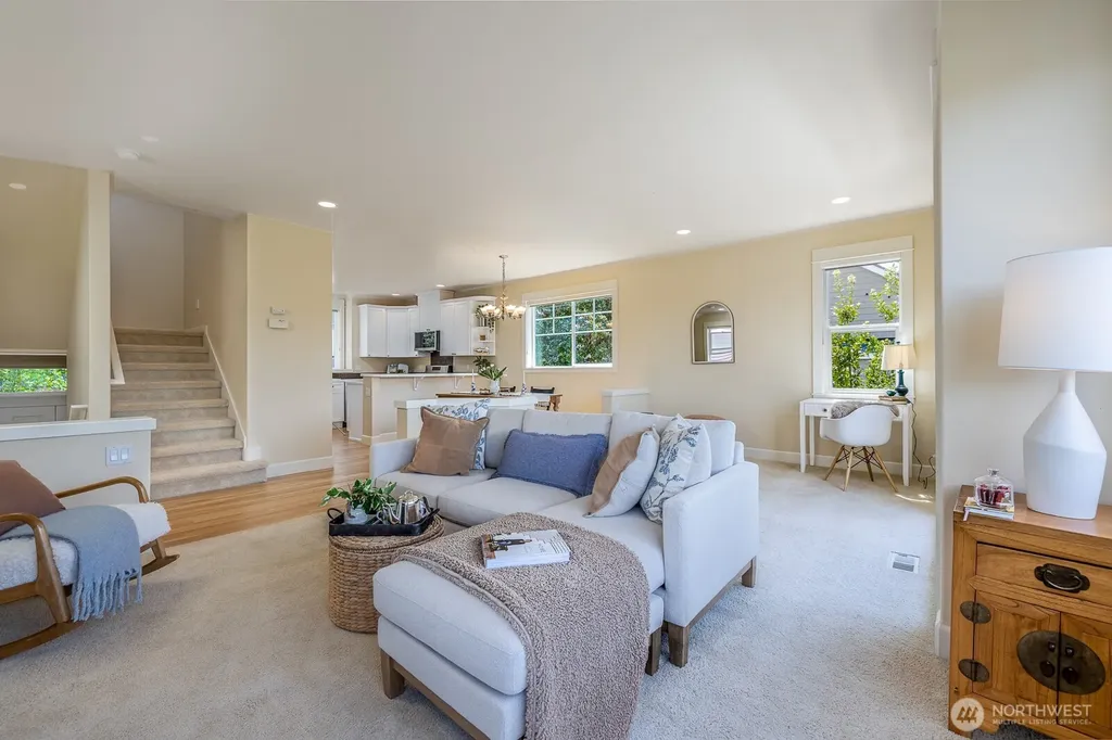 3030 31st Avenue W Seattle WA 98199