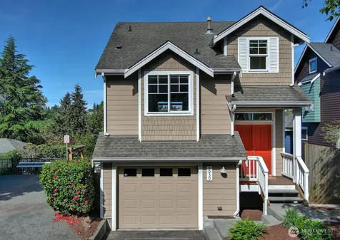 3030 31st Avenue W Seattle WA 98199