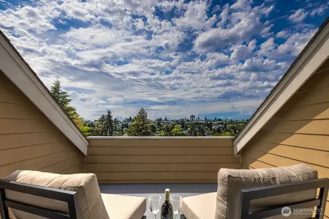 3030 31st Avenue W Seattle WA 98199
