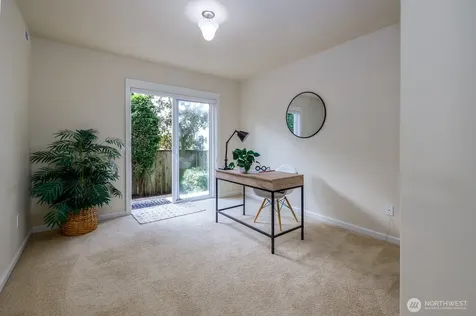 3030 31st Avenue W Seattle WA 98199