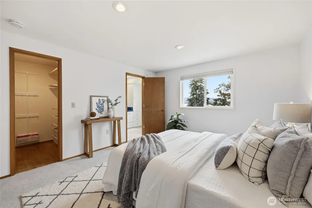 232 S Palmer Drive Port Townsend WA 98368