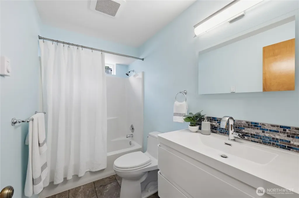 232 S Palmer Drive Port Townsend WA 98368