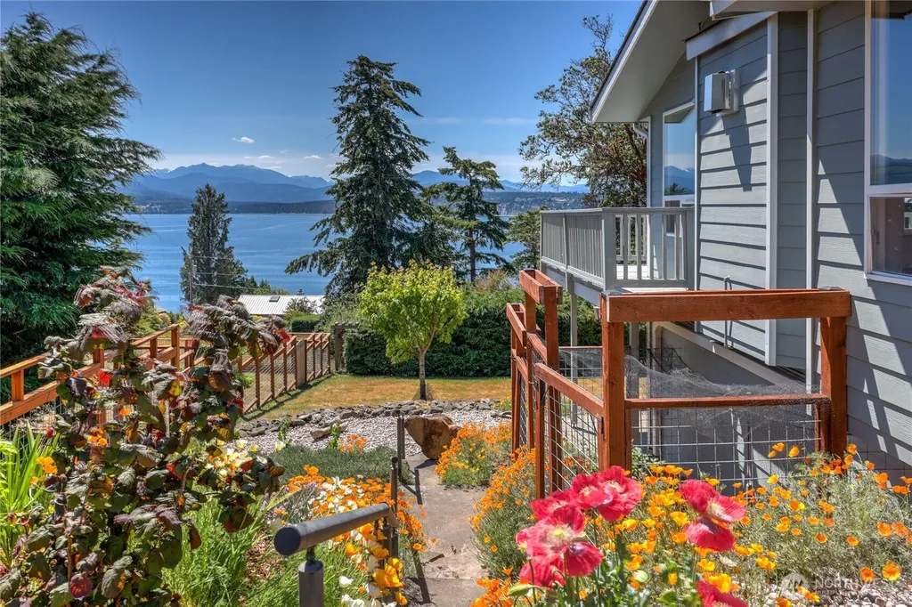 232 S Palmer Drive Port Townsend WA 98368