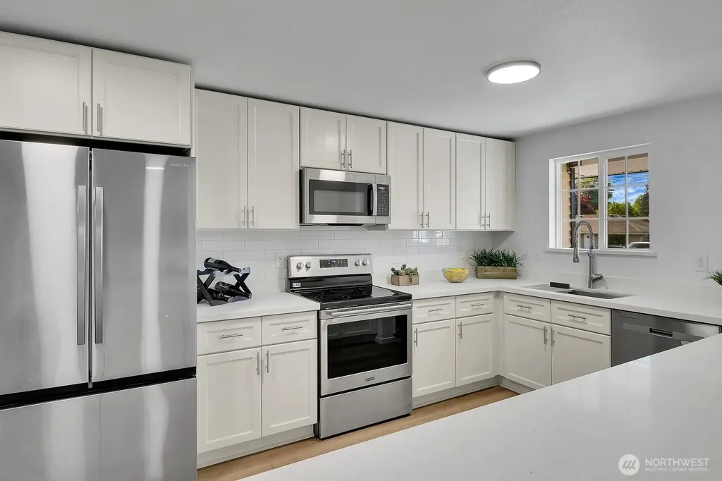 629 107th Place SW Everett WA 98204