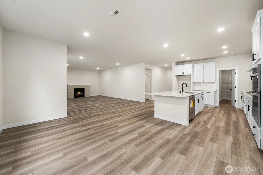 13918 208th Avenue E Bonney Lake WA 98391