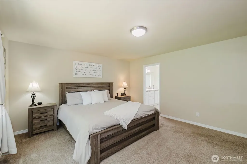 3677 SE Chesterton Drive Port Orchard WA 98366