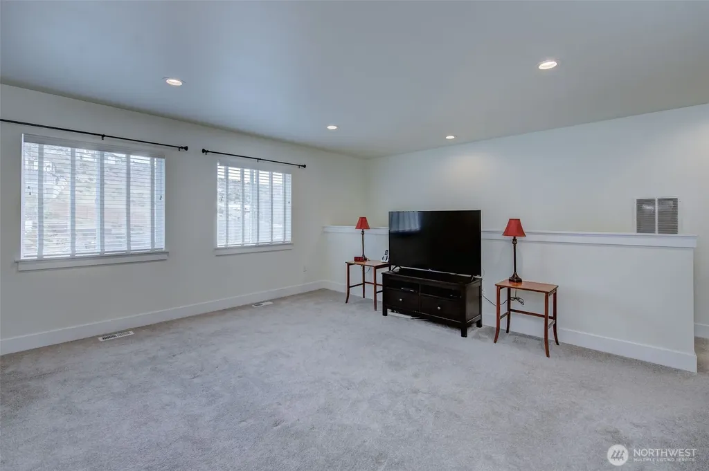 9975 Saska Way Entiat WA 98822