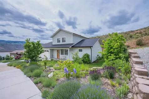 9975 Saska Way Entiat WA 98822