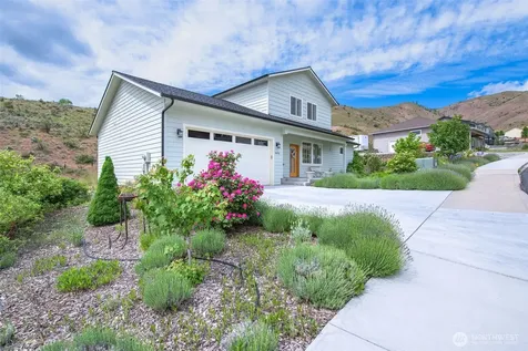 9975 Saska Way Entiat WA 98822