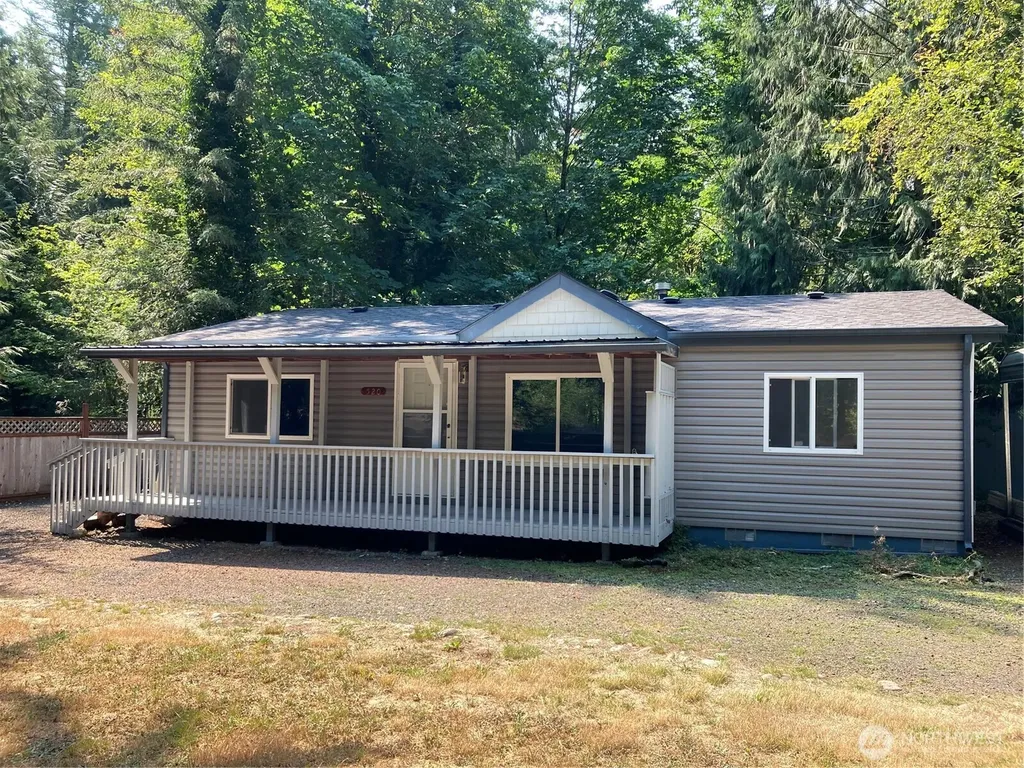 520 N Duckabush Drive W Hoodsport WA 98548