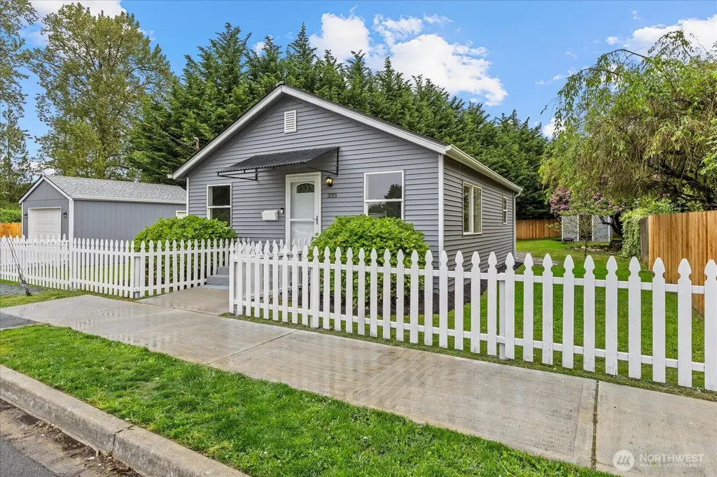 335 N Madison Monroe WA 98272