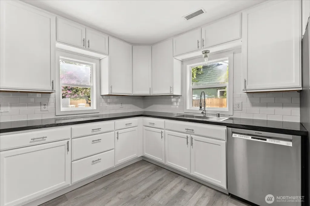 335 N Madison Monroe WA 98272