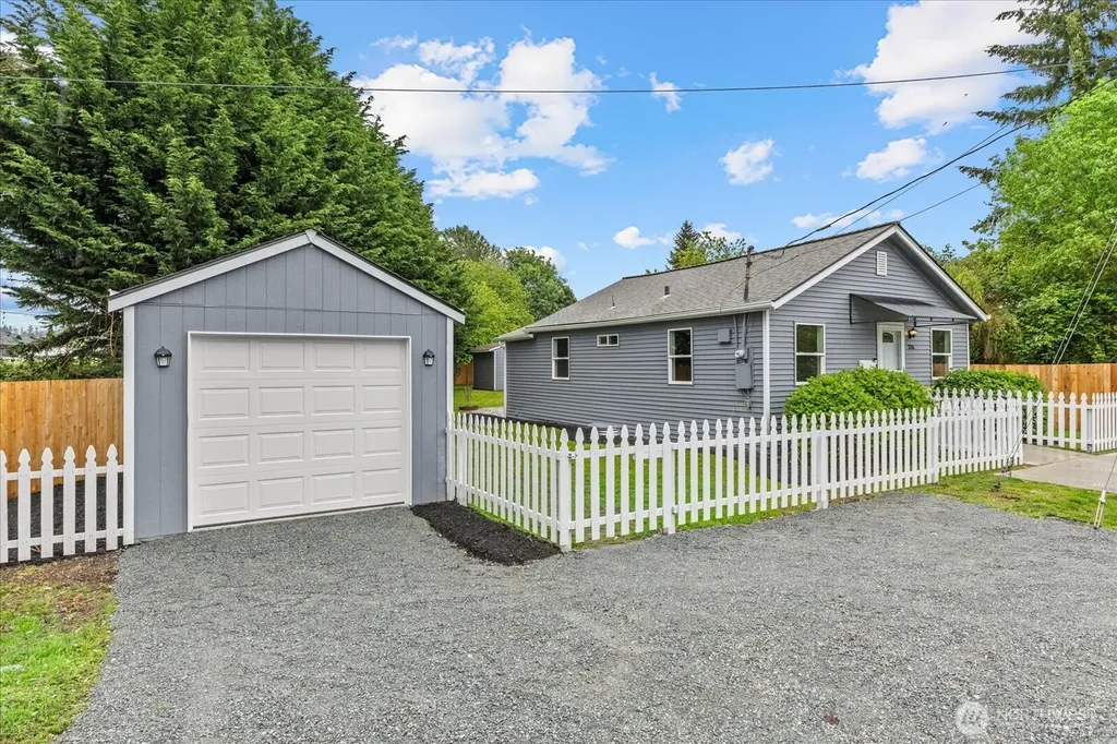 335 N Madison Monroe WA 98272
