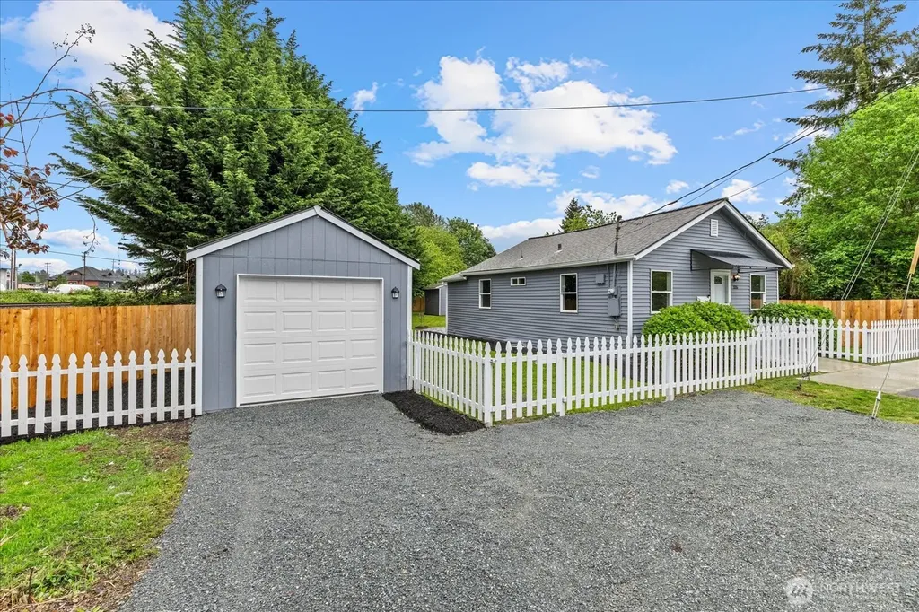 335 N Madison Monroe WA 98272