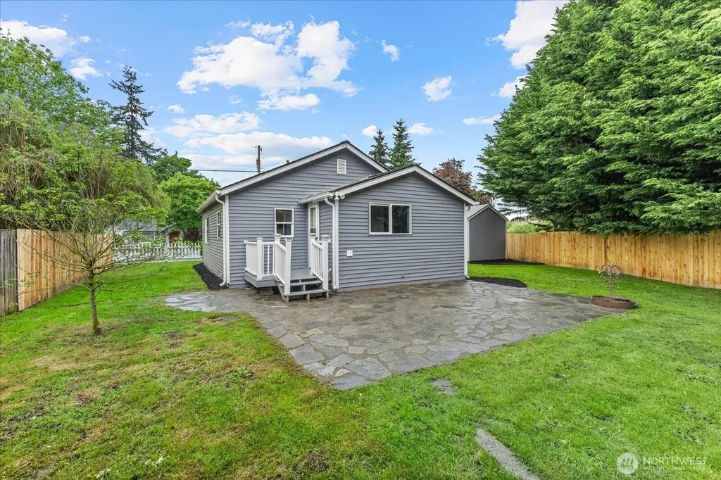 335 N Madison Monroe WA 98272