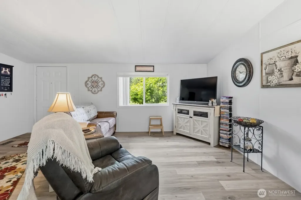 6146 Waldrick Road SE Tenino WA 98589
