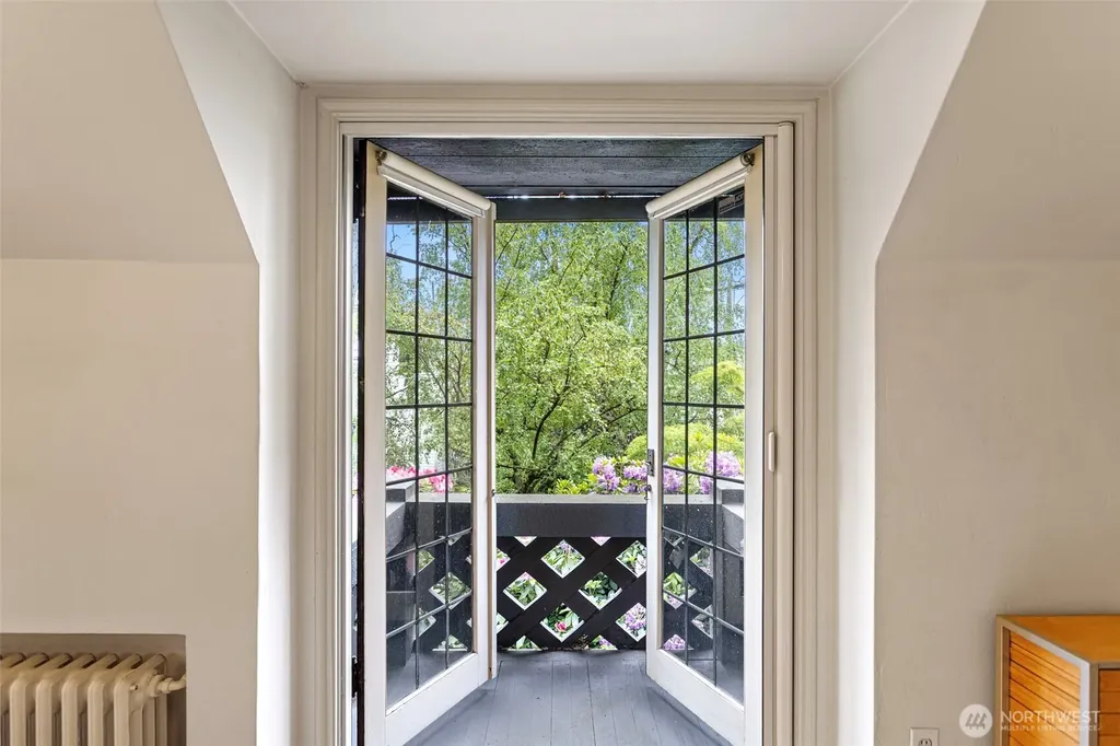 720 Belmont Avenue E Seattle WA 98102