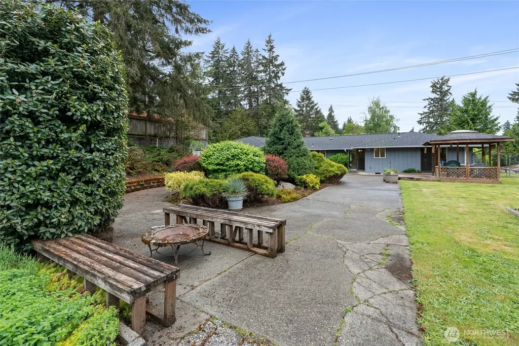 11601 86th Avenue E Puyallup WA 98373