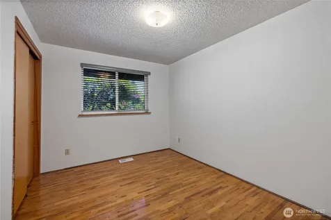 11601 86th Avenue E Puyallup WA 98373