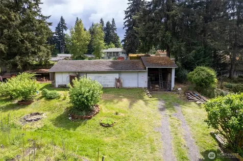 11601 86th Avenue E Puyallup WA 98373