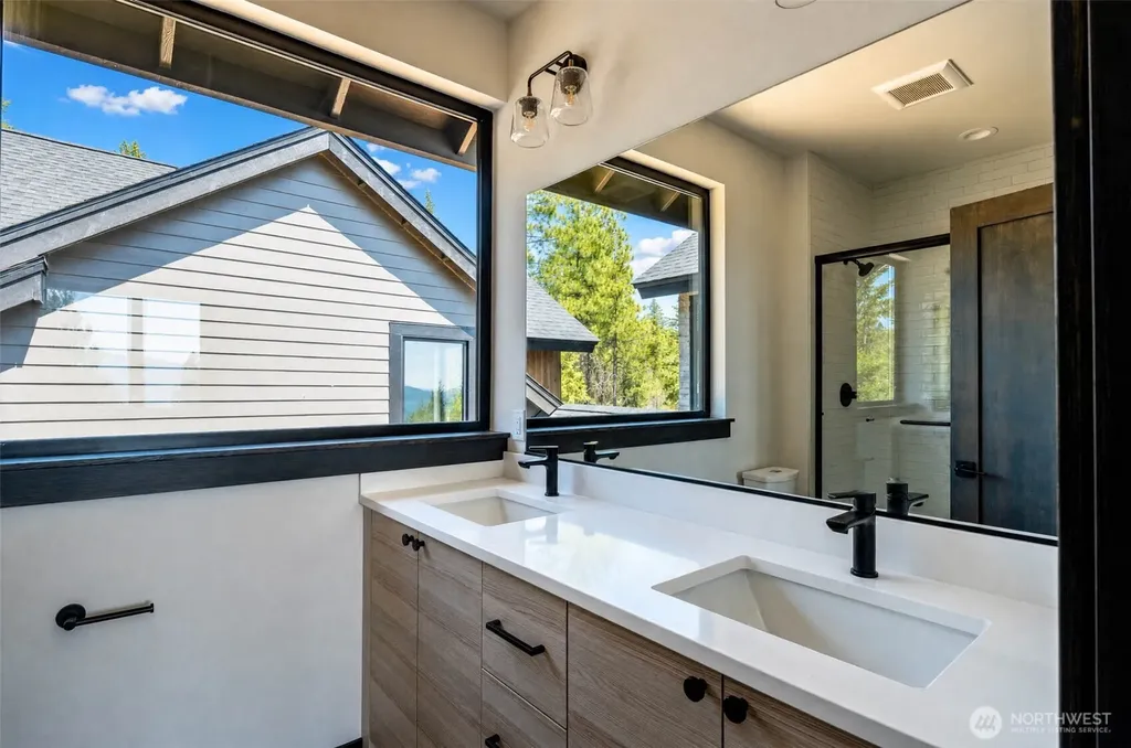 400 Founders. (Lot11) Way Cle Elum WA 98922