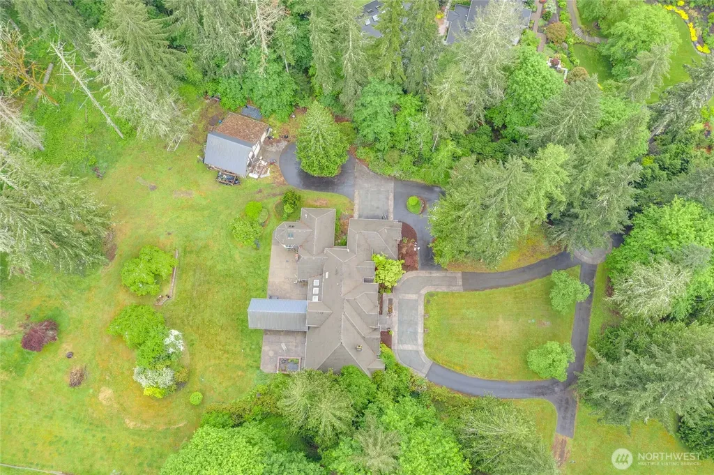 1018 254th Avenue NE Redmond WA 98074