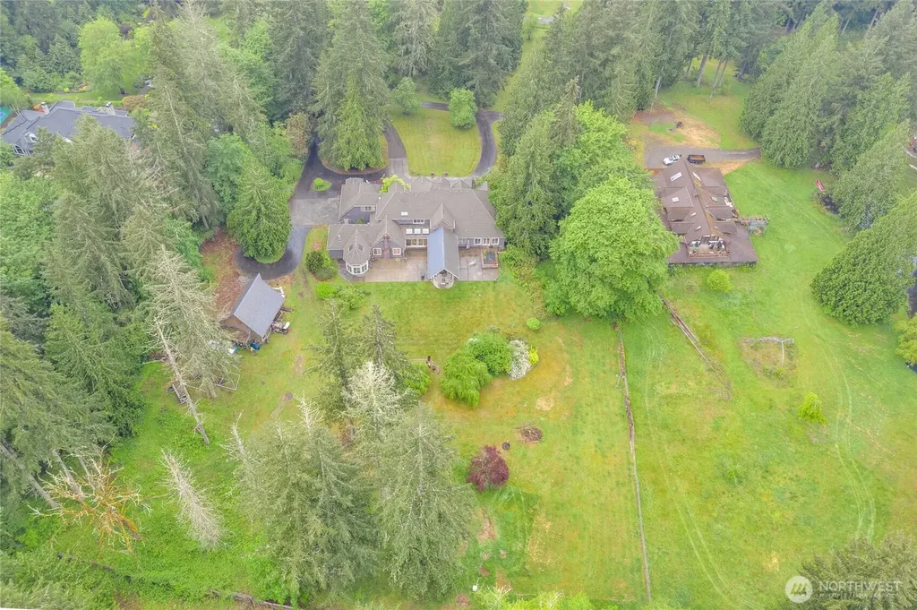 1018 254th Avenue NE Redmond WA 98074