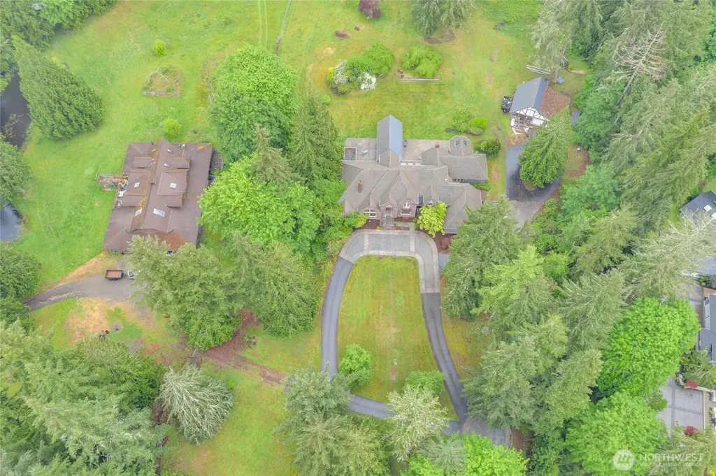 1018 254th Avenue NE Redmond WA 98074