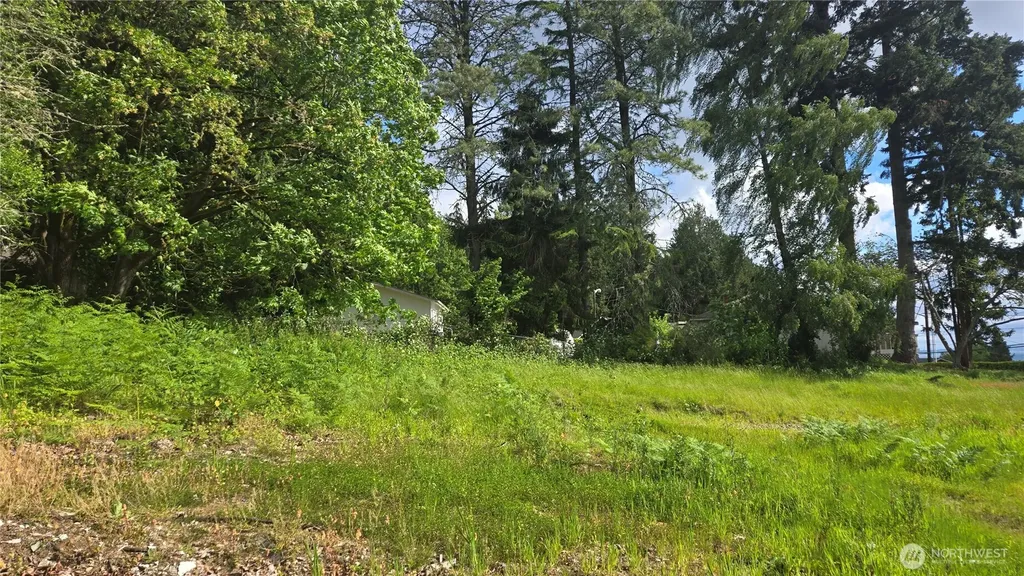 1562 Cole Street SE Port Orchard WA 98366