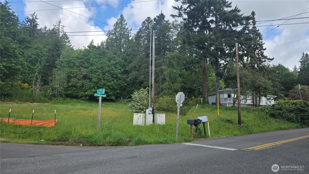 1562 Cole Street SE Port Orchard WA 98366