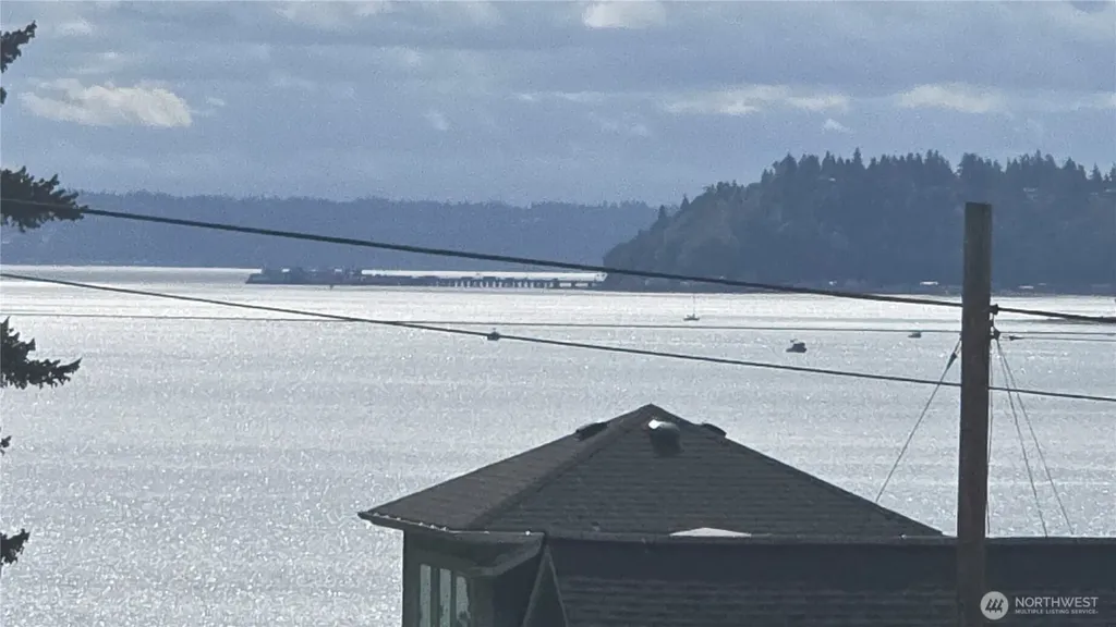 1562 Cole Street SE Port Orchard WA 98366