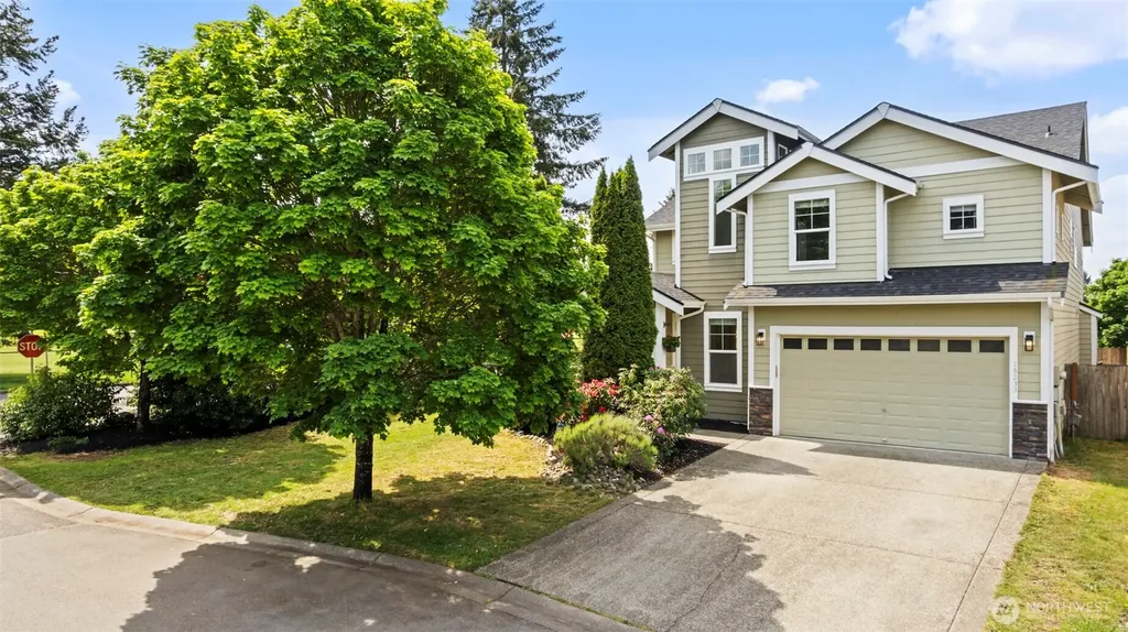 15233 100th Avenue SE Yelm WA 98597